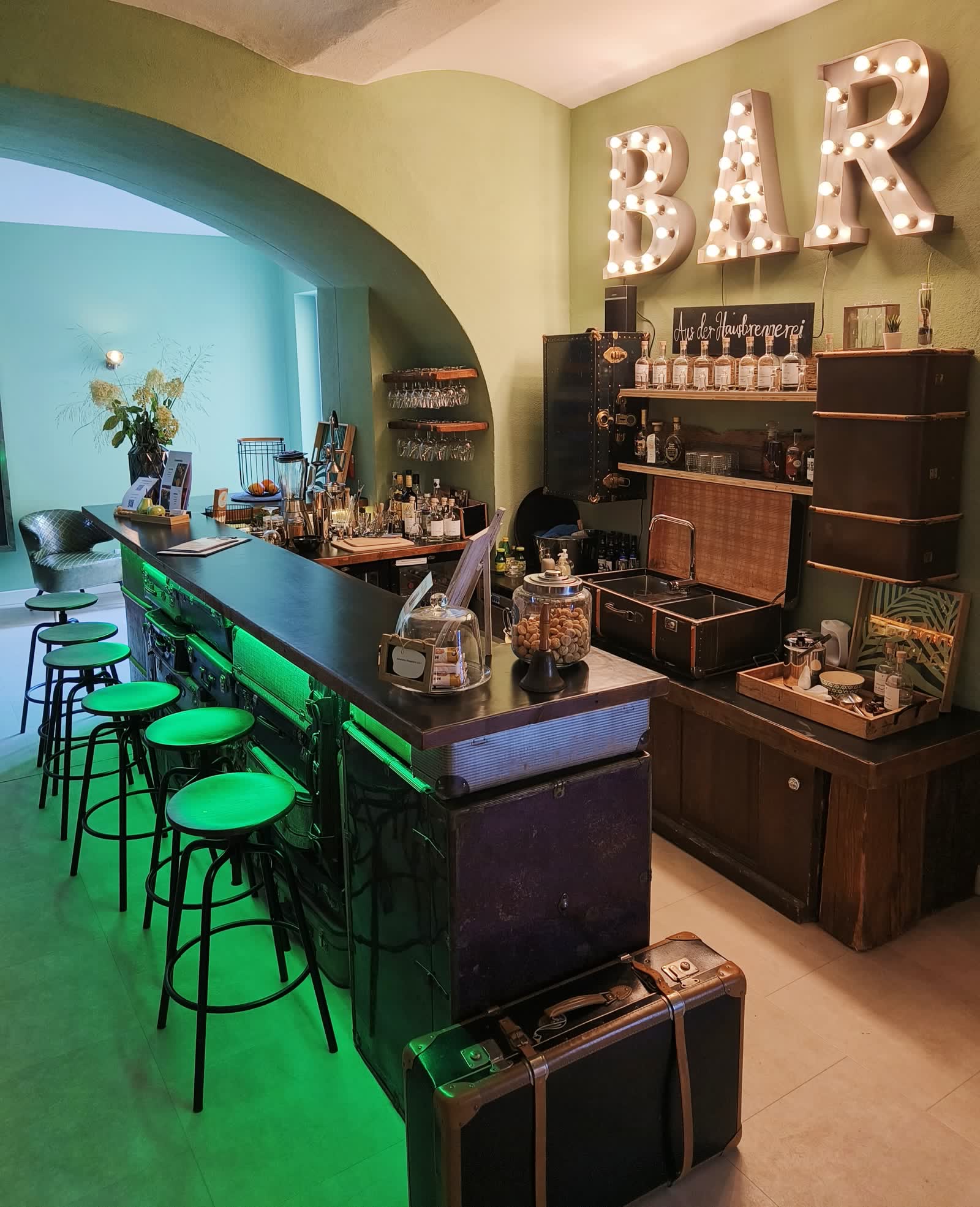 Die Bar am Abend